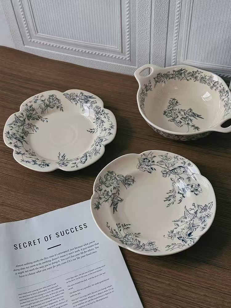 Retro blue patterned plate