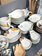 Cute Japanese cat-themed ceramics Plate