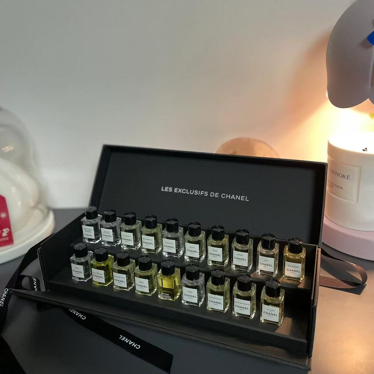 Chanel Reserve Mini Perfume -4ml -19 pieces